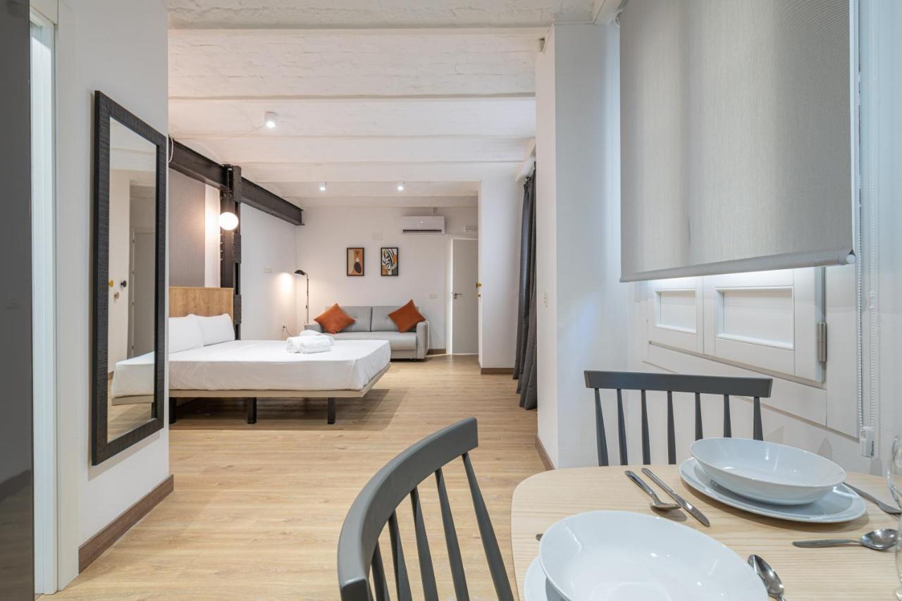 Welcomer Apartments Granada Gran Via Екстериор снимка