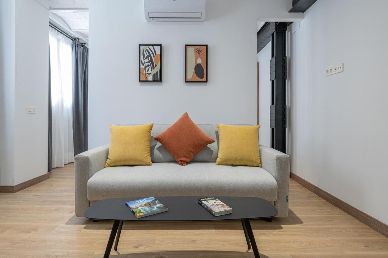 Welcomer Apartments Granada Gran Via Екстериор снимка