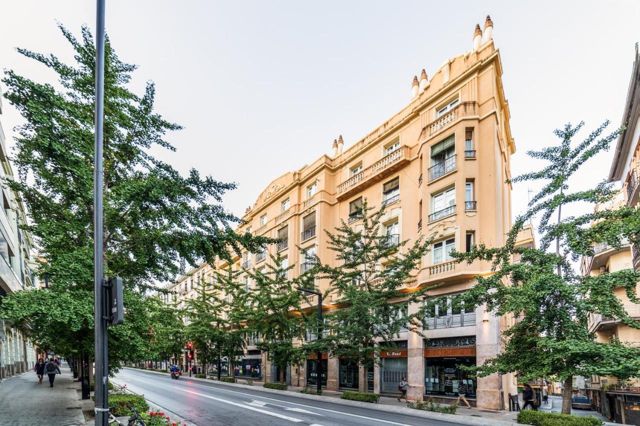 Welcomer Apartments Granada Gran Via Екстериор снимка