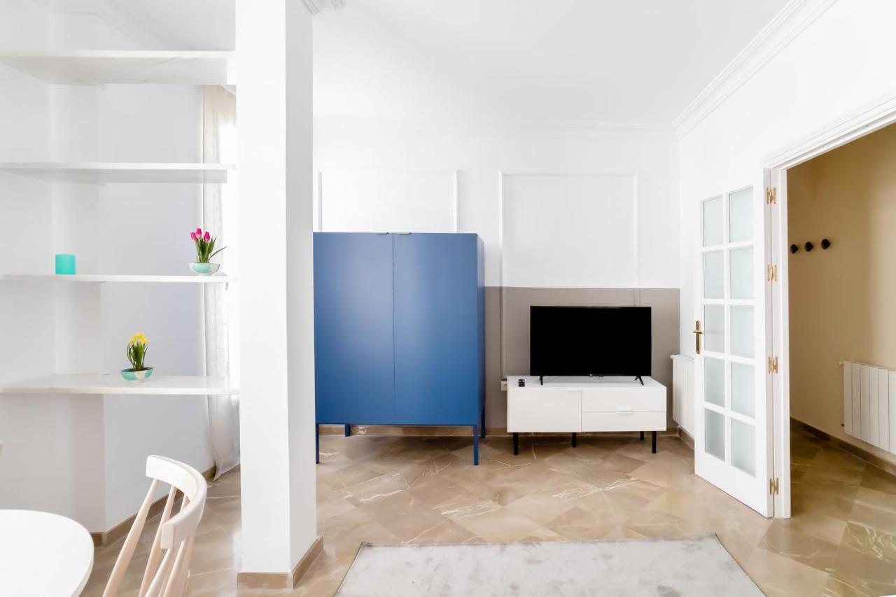 Welcomer Apartments Granada Gran Via Екстериор снимка