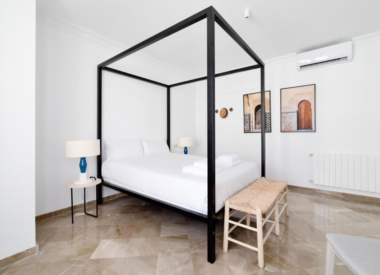 Welcomer Apartments Granada Gran Via Екстериор снимка